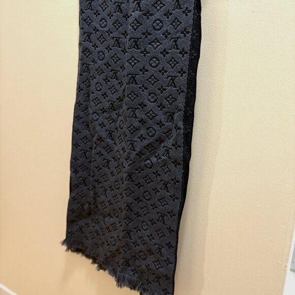 Louis Vuitton Other - Louis Vuitton - Monogram Classic Scarf (Navy Blue)